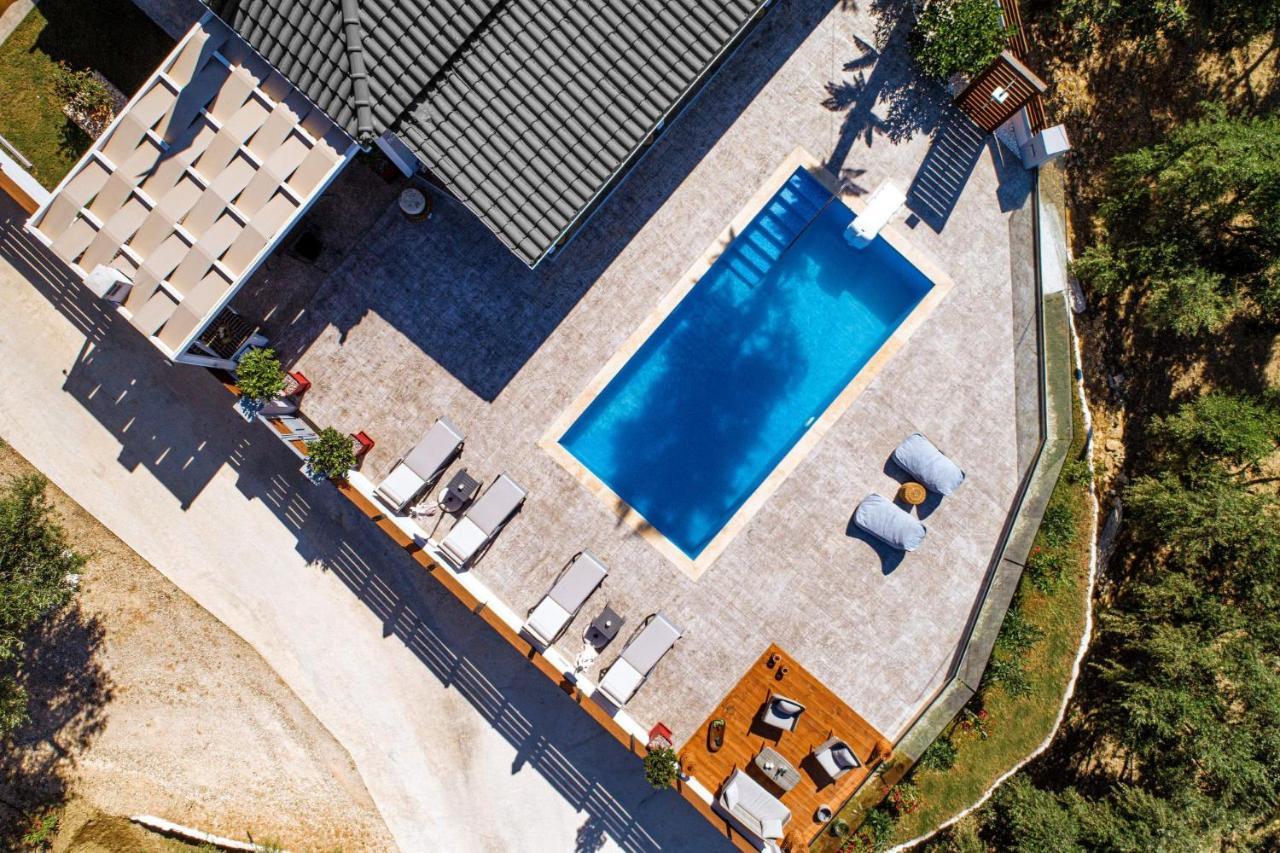 Villa Venia - Cozy Escape With Scenic Sew View, By Zantewize Tragáki Kültér fotó