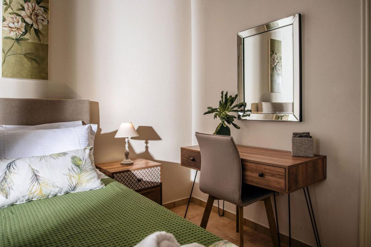 Villa Venia - Cozy Escape With Scenic Sew View, By Zantewize Tragáki Kültér fotó